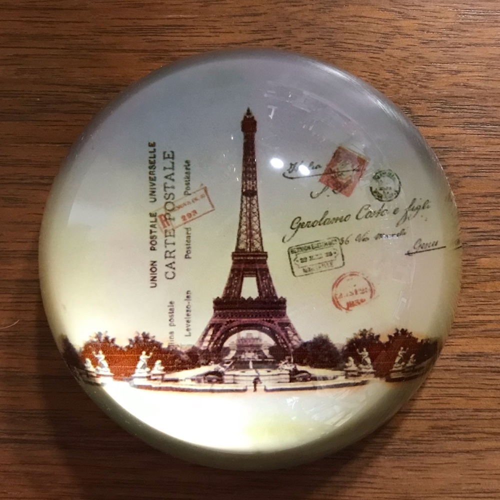 Eiffel Tower paperweight